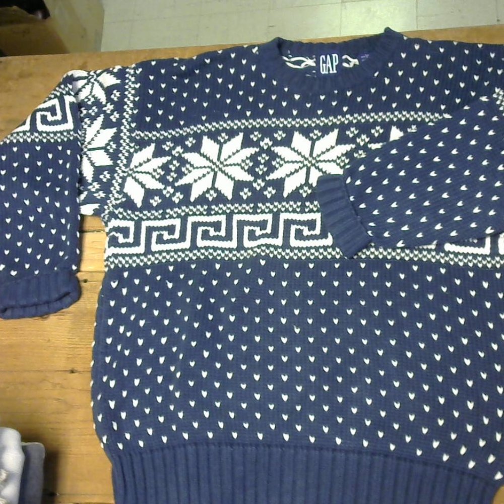 Vintage GAP Cable Knit Sweater